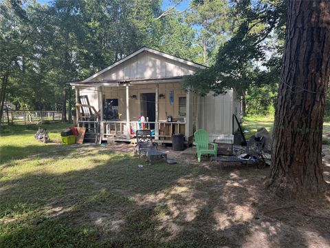 Photo of 1173 County Road 370, Splendora, TX 77372 (MLS # 10385815)