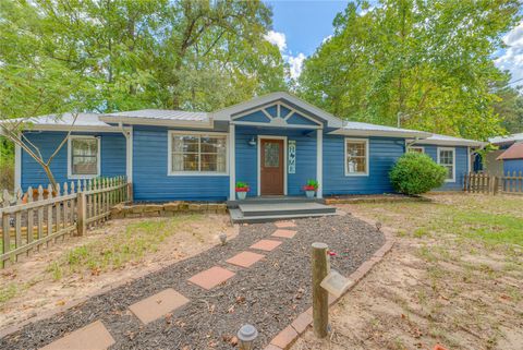 Photo of 446 County Road 3550, Woodville, TX 75979 (MLS # 72054639)