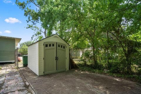 Tiny photo for 2519 Stevens Street, Houston, TX 77026 (MLS # 52471280)