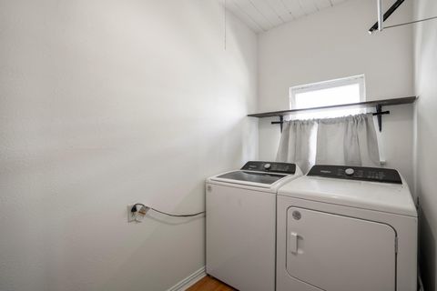 Tiny photo for 2519 Stevens Street, Houston, TX 77026 (MLS # 52471280)