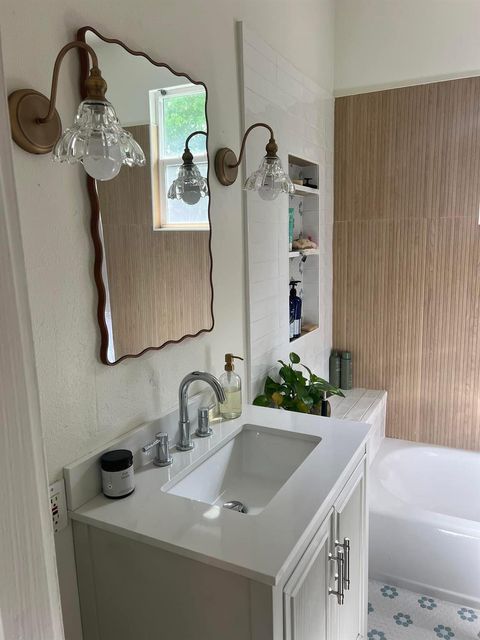 Tiny photo for 2519 Stevens Street, Houston, TX 77026 (MLS # 52471280)