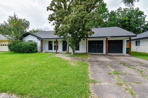 Photo of 5019 Stillbrooke Drive, Houston, TX 77035 (MLS # 59449397)