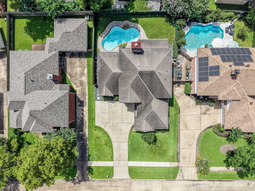 Photo of 118 Mill Trail Drive, Sugar Land, TX 77498 (MLS # 41502657)
