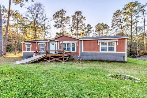 Photo of 6258 N Hill Road, Navasota, TX 77868 (MLS # 25238283)