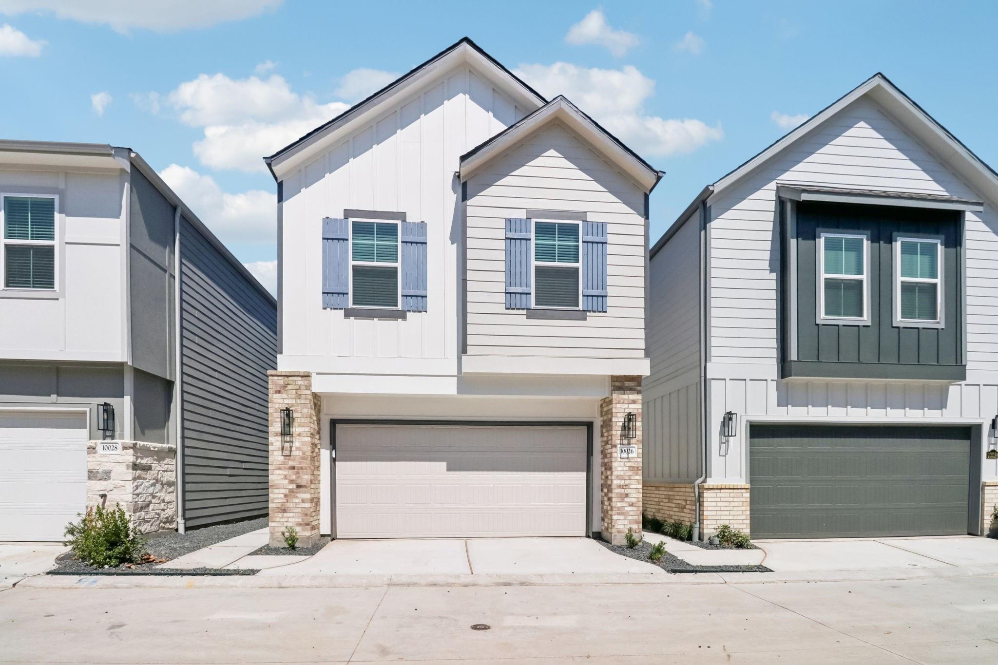 4218 Laurel Oak Circle