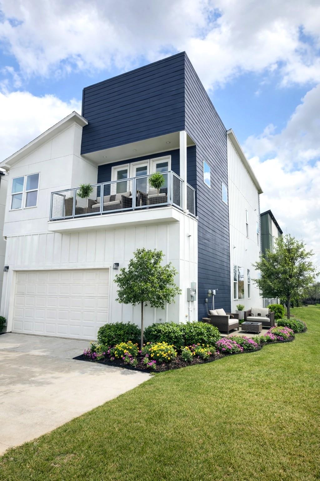9802 Hope Harbor Lane