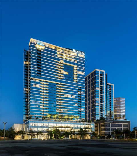 Photo of 1770 Post Oak Ln LN #2807, Houston, TX 77056 (MLS # 79277522)