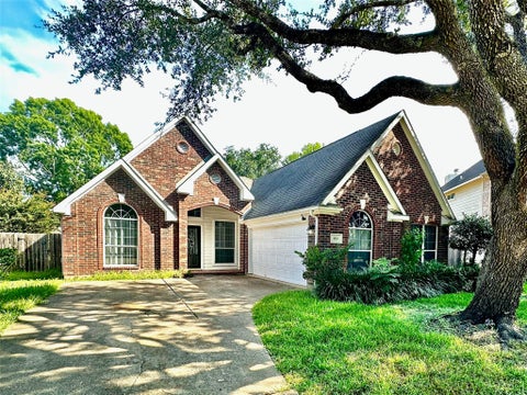 Photo of 1610 Parkview Lane, Missouri City, TX 77459 (MLS # 206668)