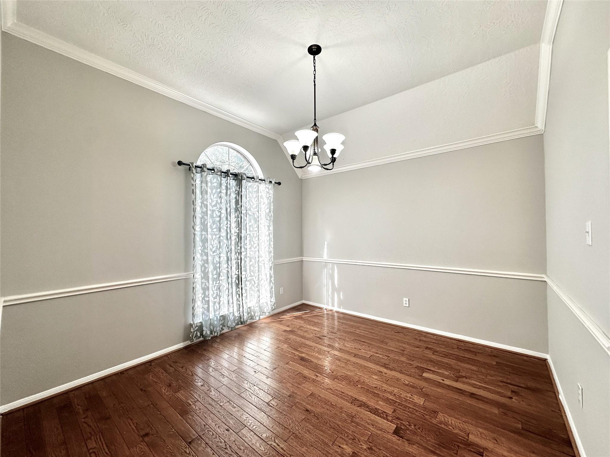 1610 Parkview Lane