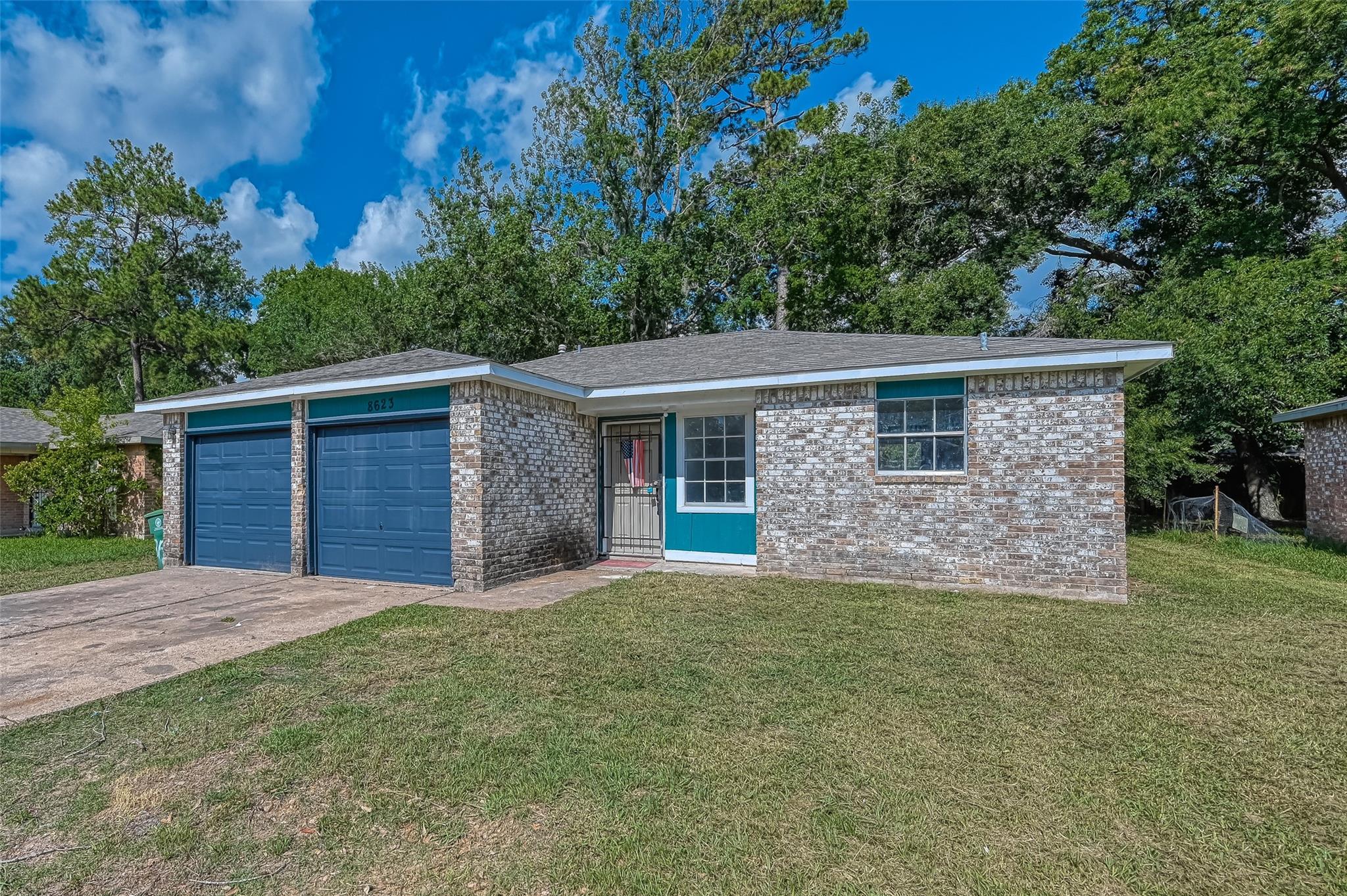 8623 Valley Forest Drive