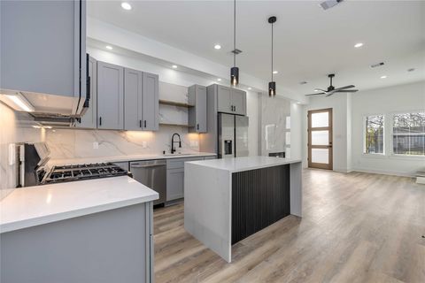 Tiny photo for 4533 Larkspur Street #B, Houston, TX 77051 (MLS # 23864520)