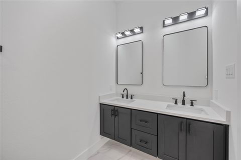 Tiny photo for 4533 Larkspur Street #B, Houston, TX 77051 (MLS # 23864520)