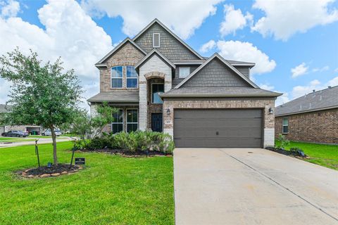 Photo of 107 Saw Mill Ridge, Rosharon, TX 77583 (MLS # 86966106)