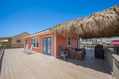 Photo of 610 Surf Drive, Surfside Beach, TX 77541 (MLS # 80237953)