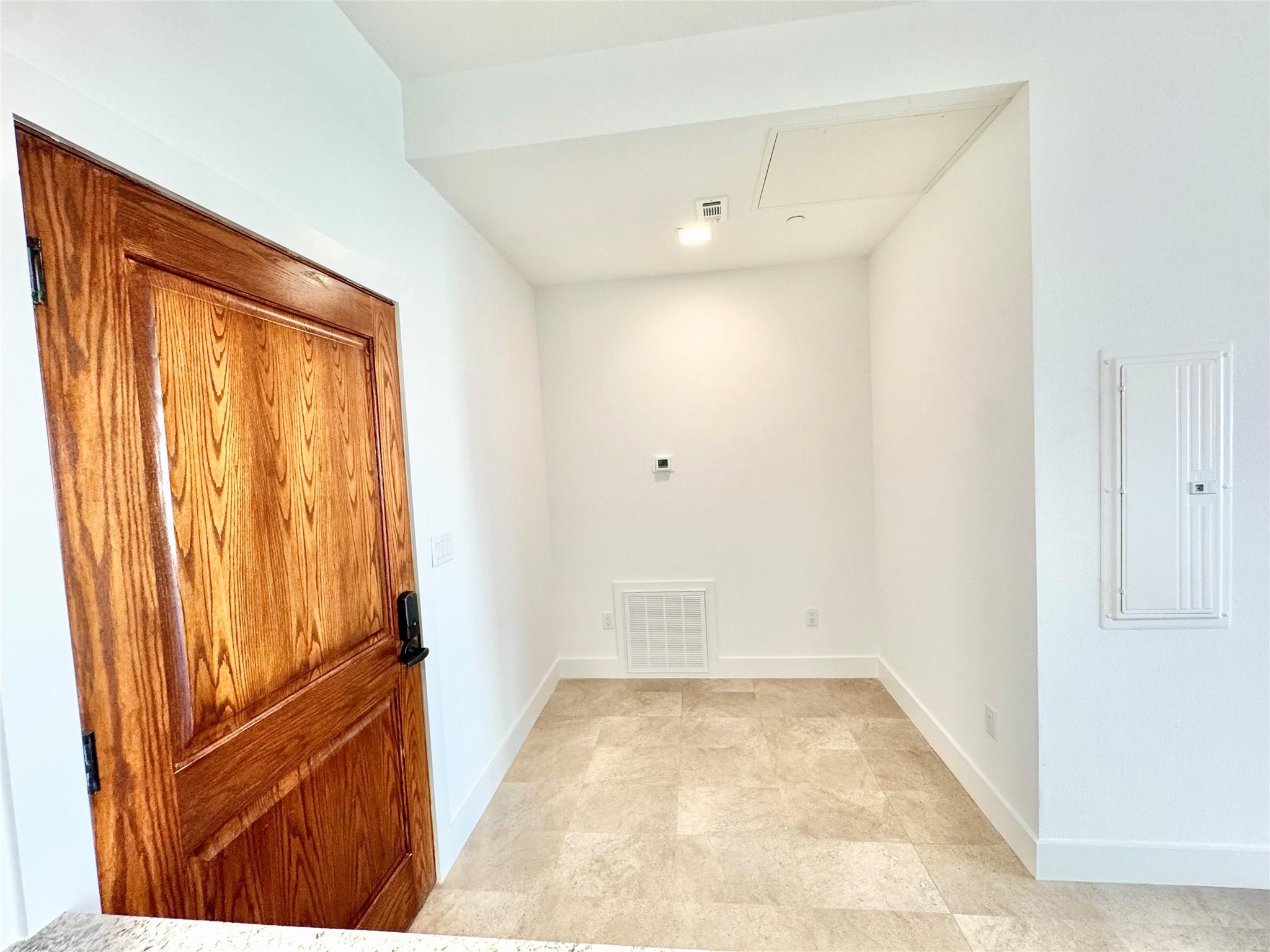 2102 Mechanic Street 203