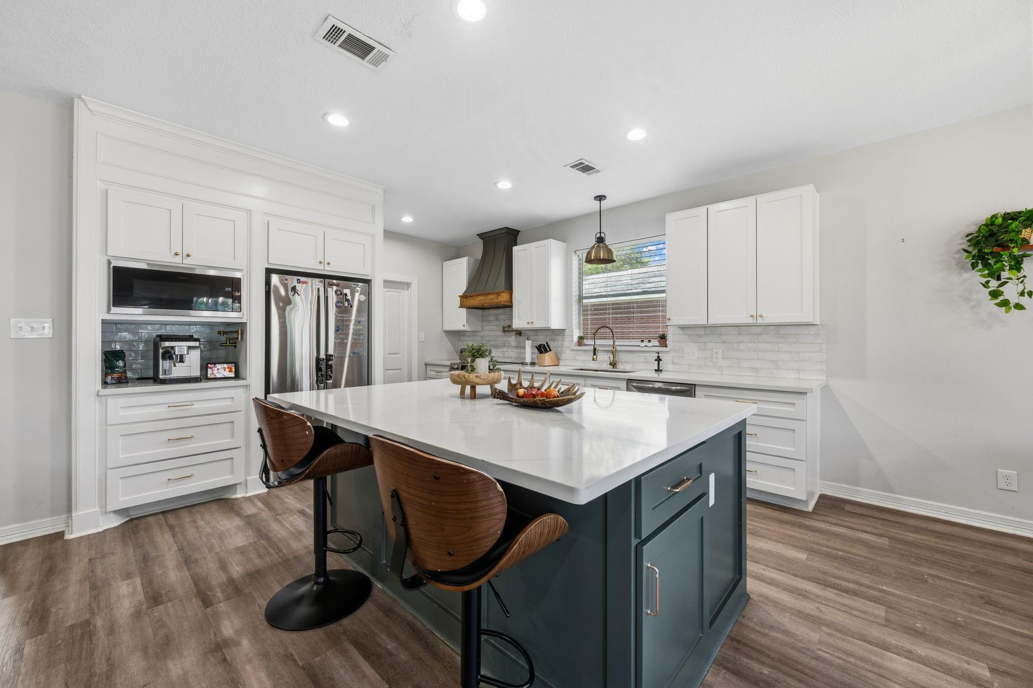 3206 Pine Chase Drive