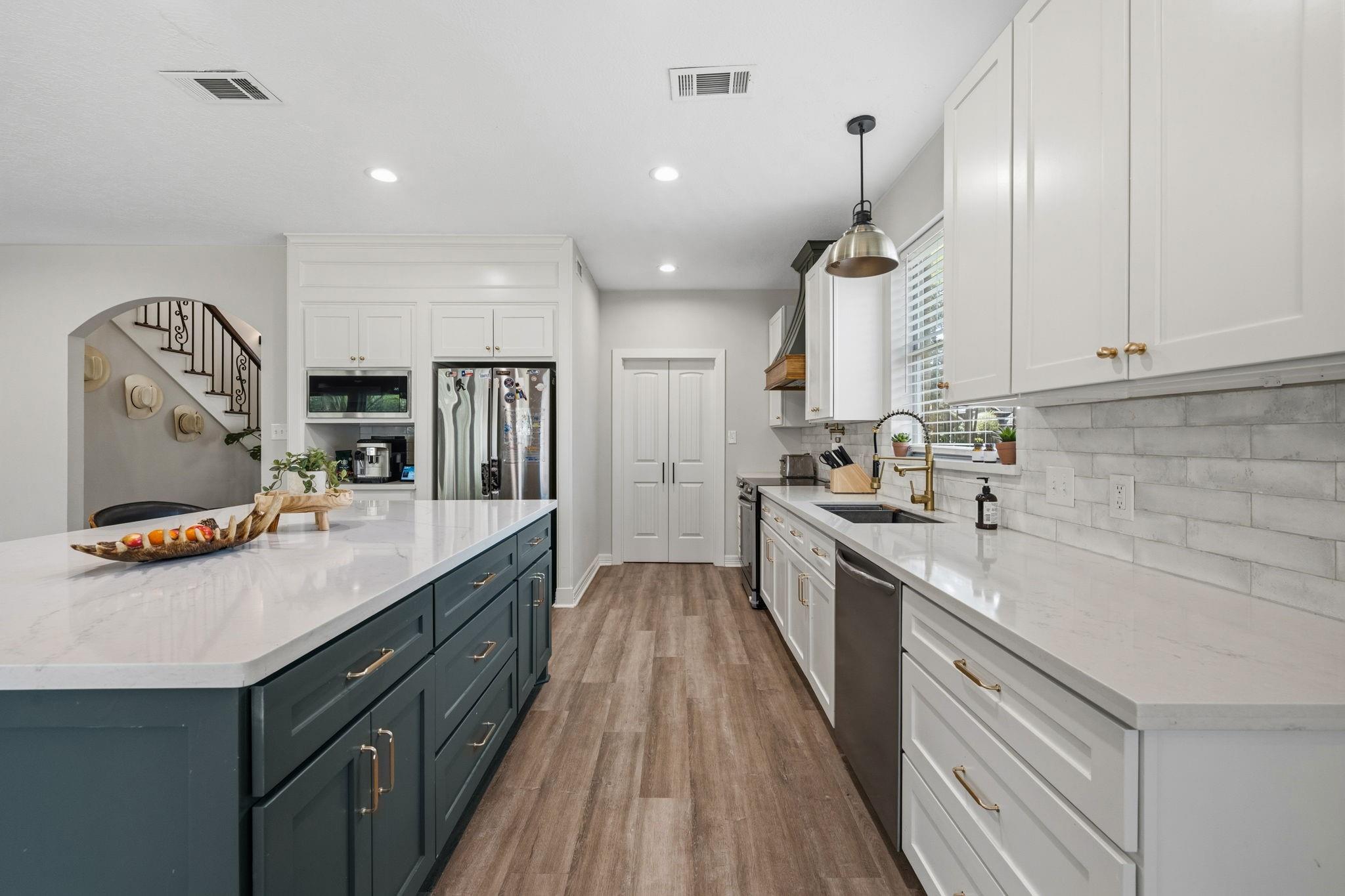 3206 Pine Chase Drive