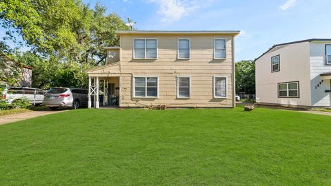 Photo of 1236 2nd Avenue N, Texas City, TX 77590 (MLS # 18659473)