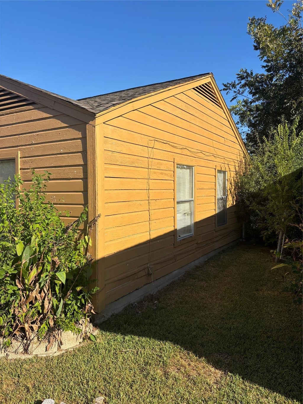 Photo of 7339 Okinawa Road RD, Houston, TX 77033 (MLS # 94675310)