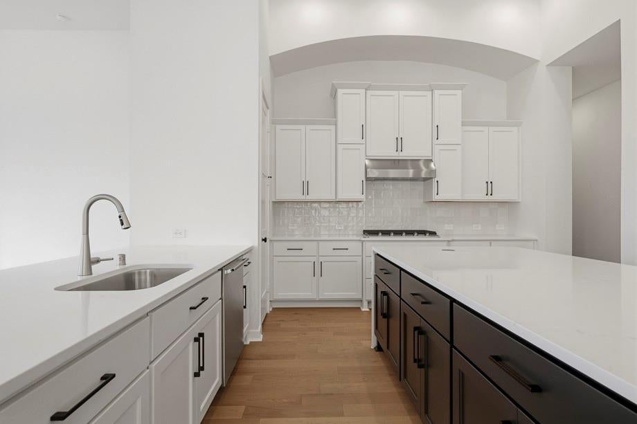 8830 Antelope Canyon Way
