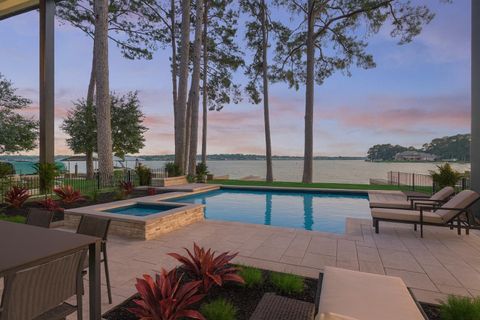 Photo of 2811 Hemingway Drive, Montgomery, TX 77356 (MLS # 31399350)