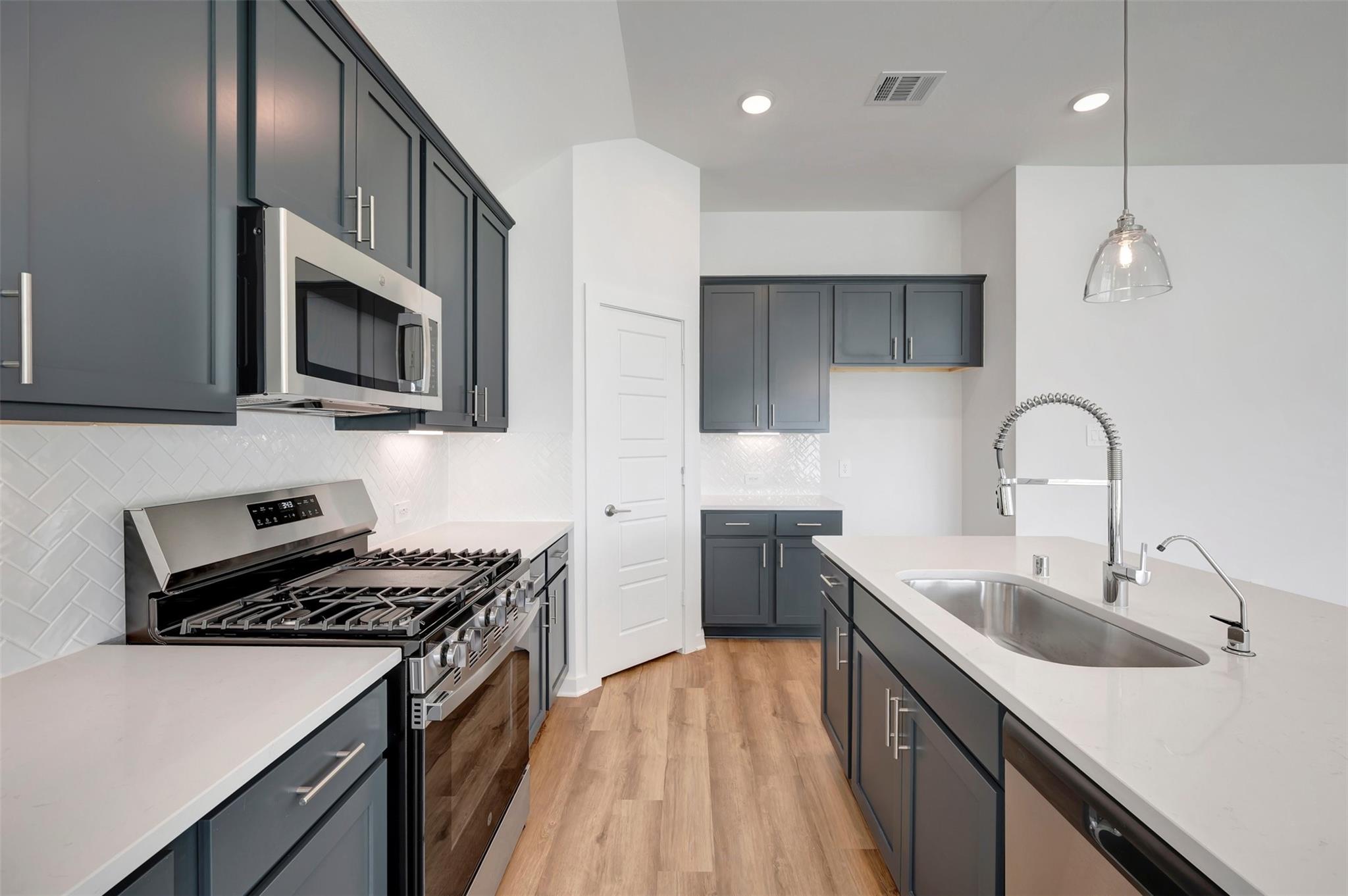 21443 Mountain Haya Trail