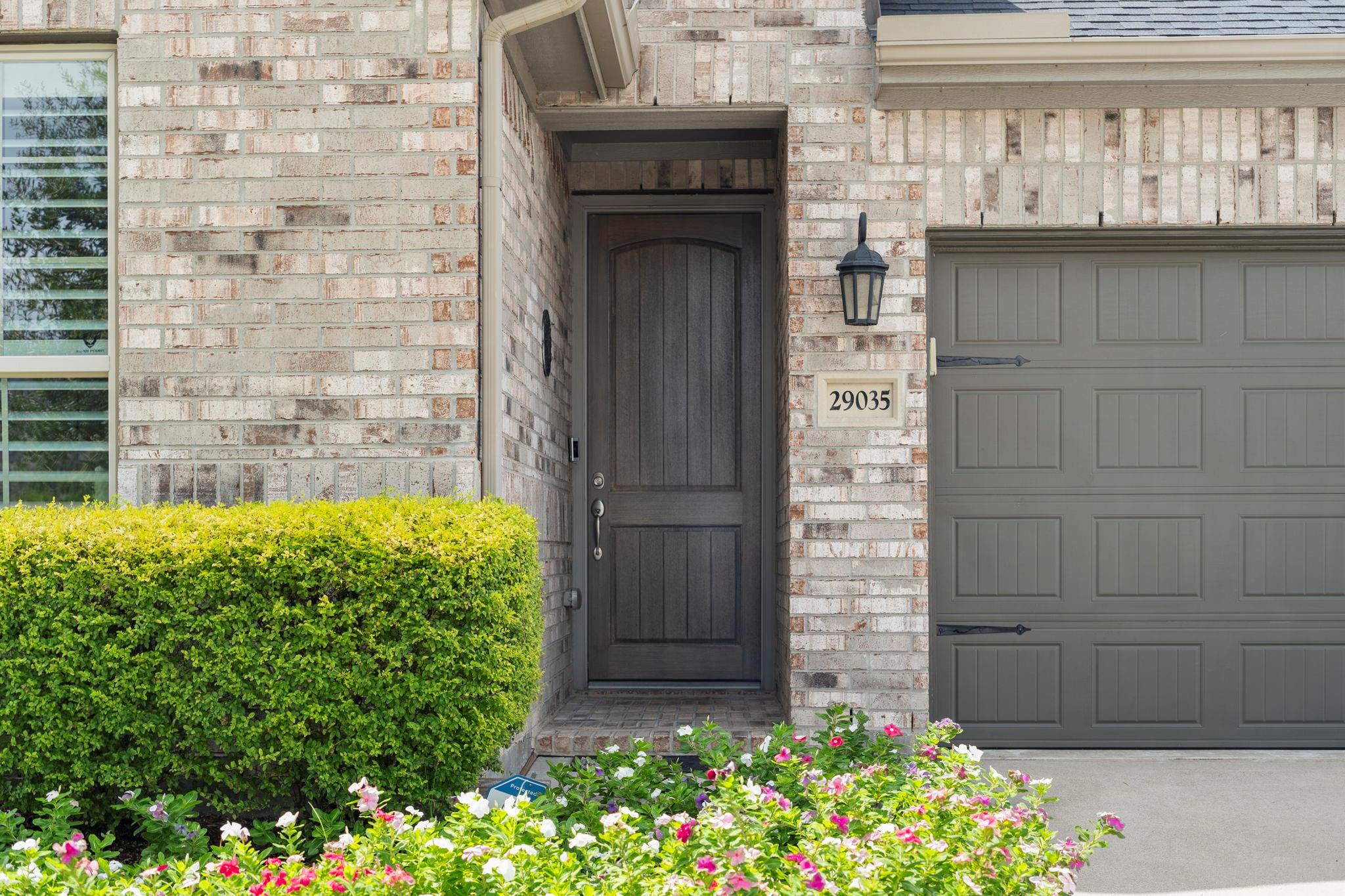 29035 Hickory Manor Lane