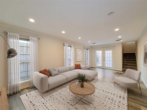 6302 1st Street Bellaire TX 77401