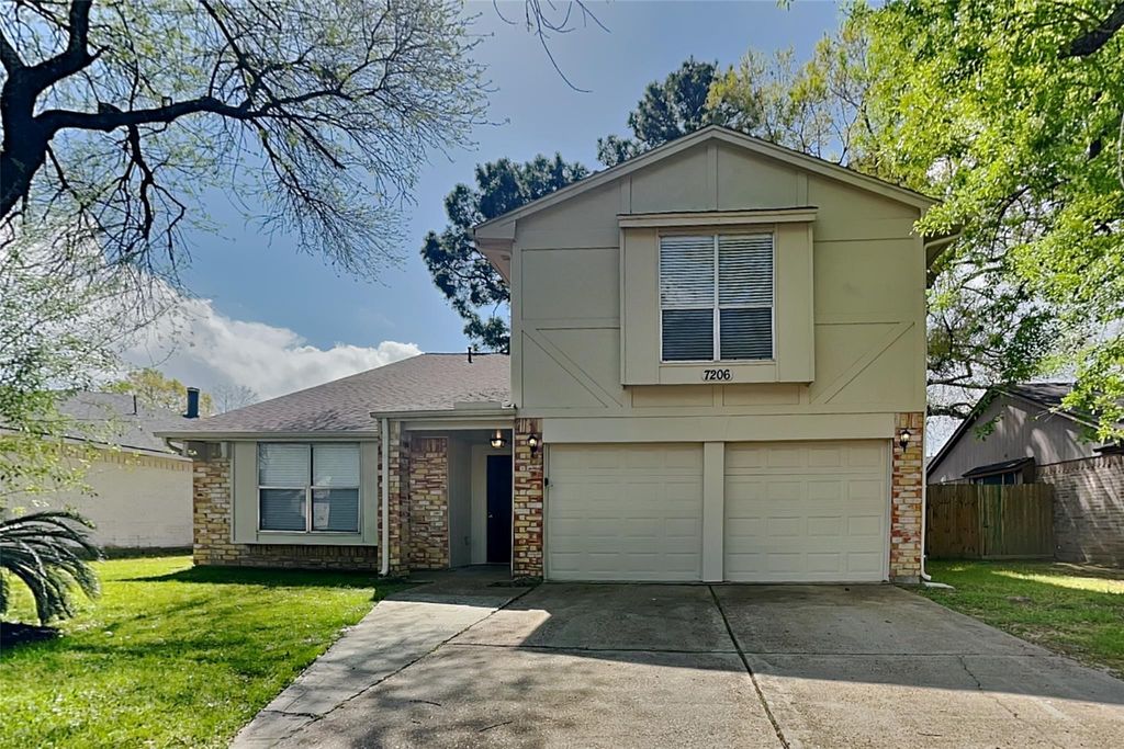 Photo of 7206 Fuchsia Lane, Humble, TX 77346 (MLS # 79566728)