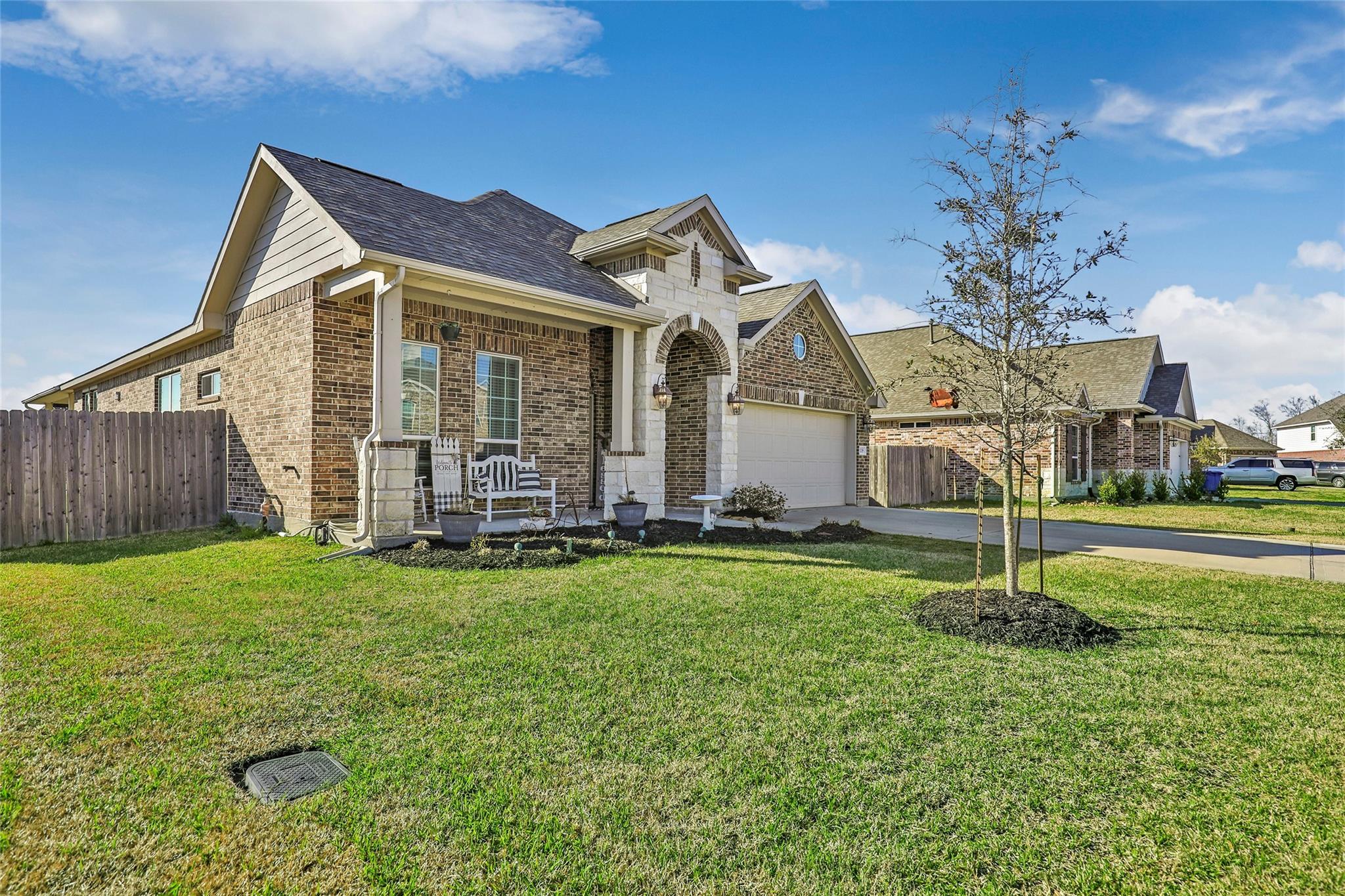 118 San Jacinto Drive