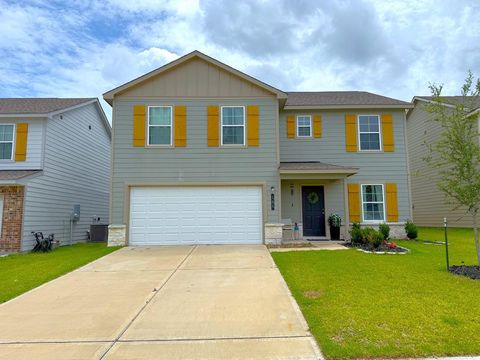 Photo of 105 Avalon Dr, Huntsville, TX 77320 (MLS # 59201009)