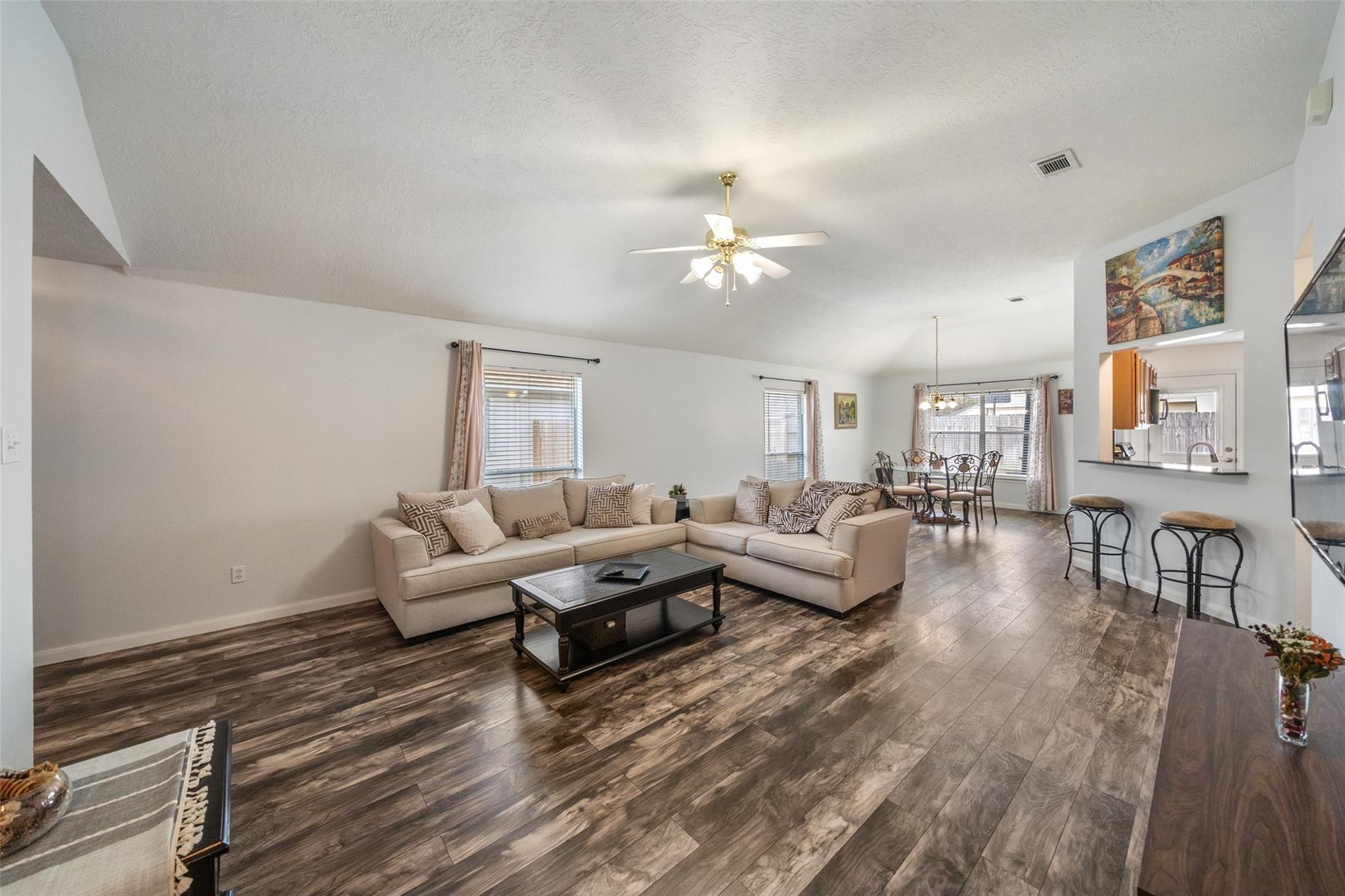 22614 Willow Branch