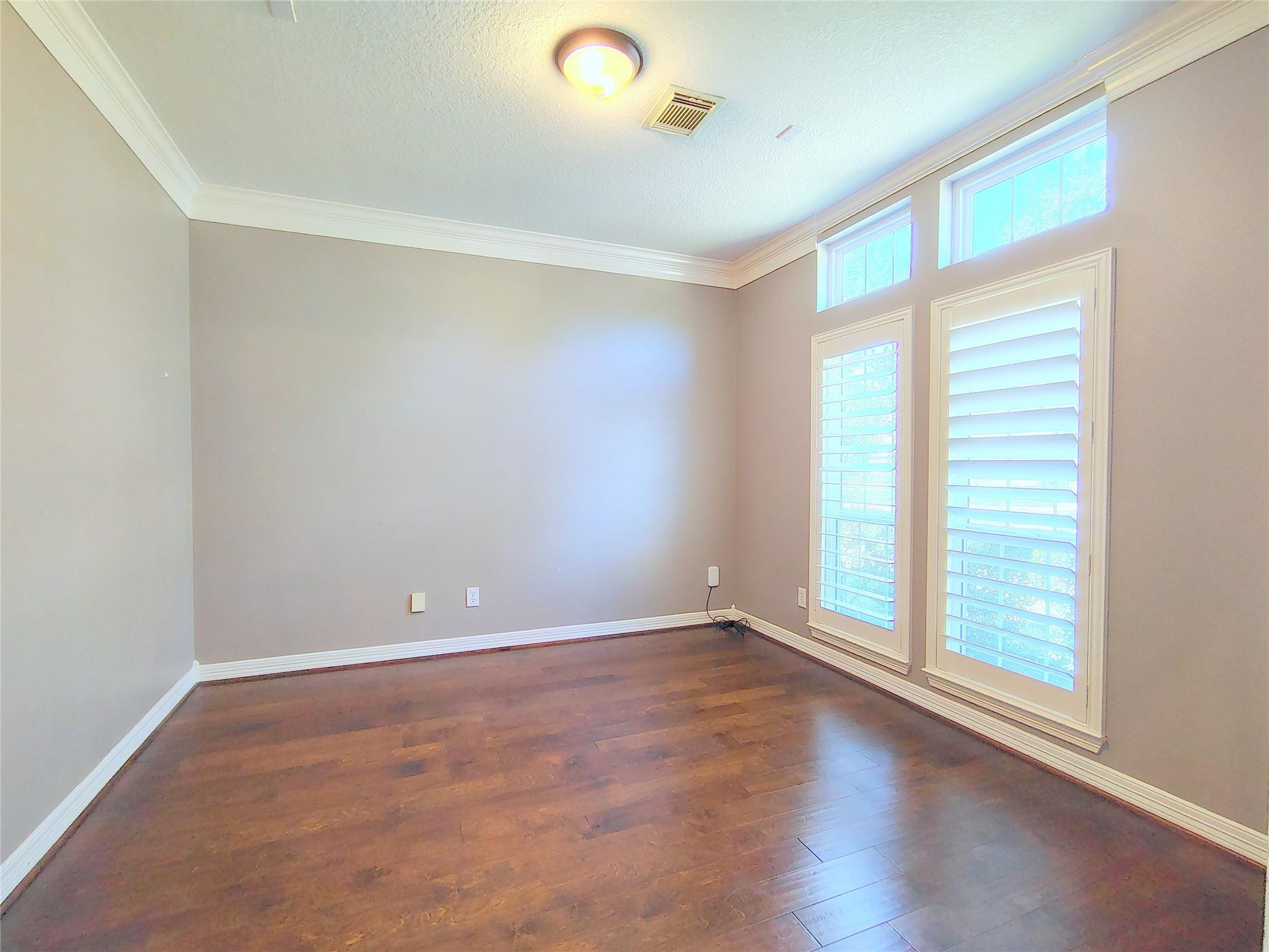 5515 Dawnington Place