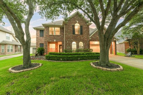 Photo of 13814 Swan Hollow Lane, Houston, TX 77041 (MLS # 27616026)