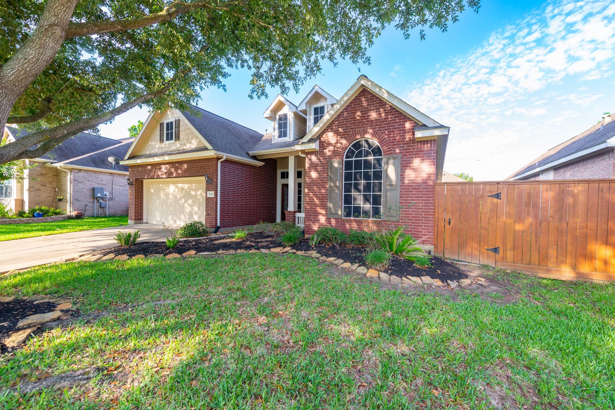 5226 Englewood Point Court