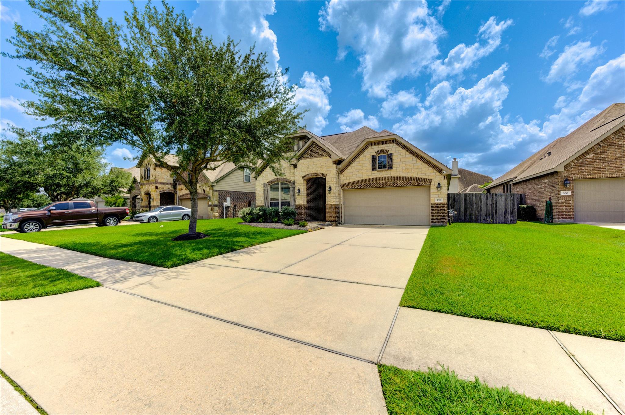 298 Clearwood Drive