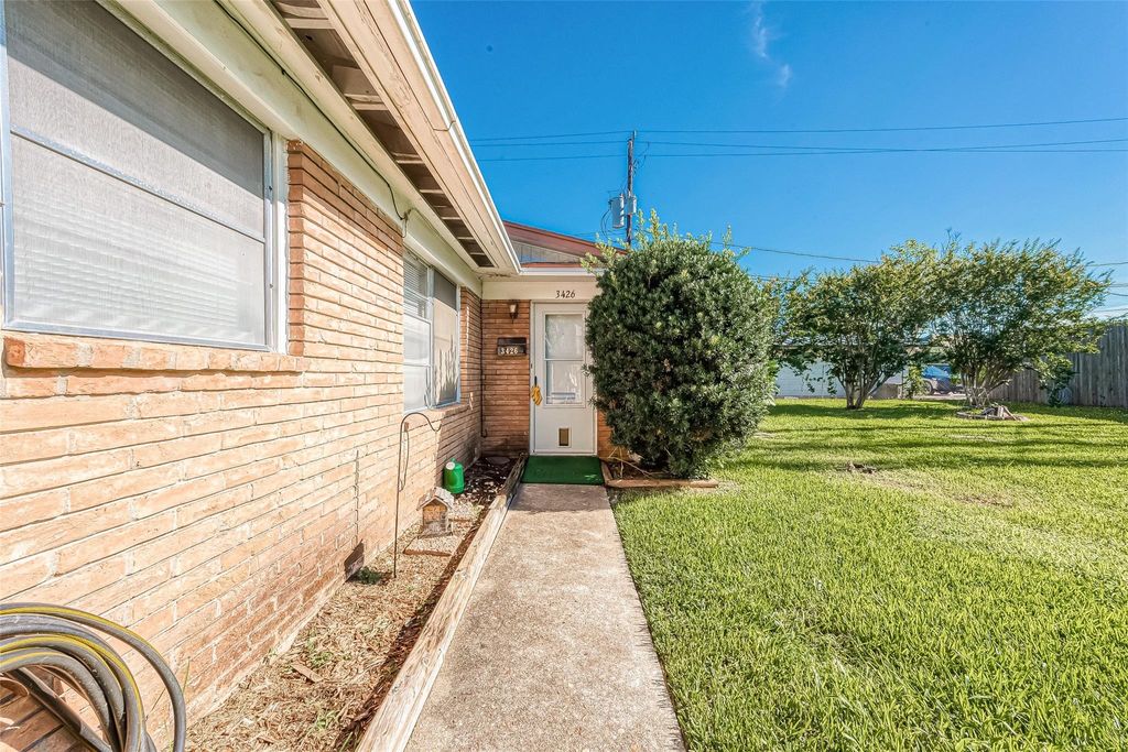 Photo of 3426 Bradford, Houston, TX 77025 (MLS # 83170661)