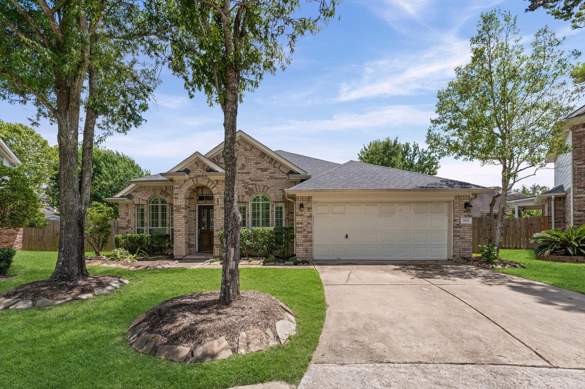 2615 Easton Springs Court