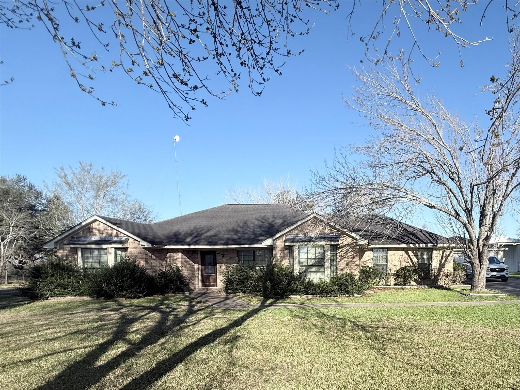 6718 Kari Lane