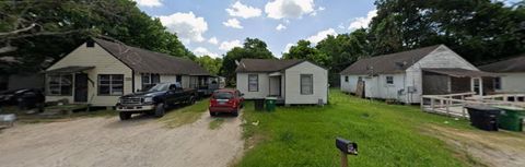 Photo of 7328 Parkes Street, Houston, TX 77088 (MLS # 61829172)