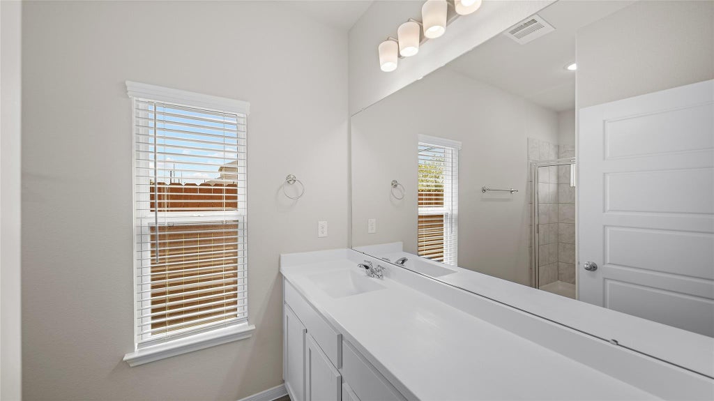 Photo of 13313 Bald Eagle Way, Houston, TX 77048 (MLS # 53710385)