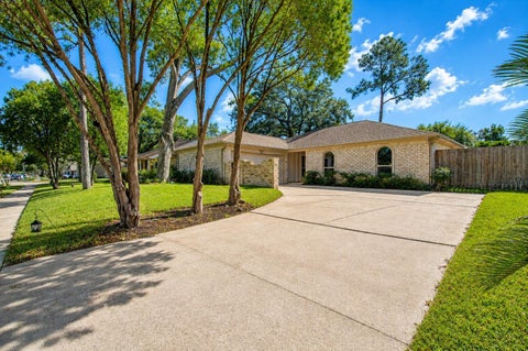 Photo of 22307 Goldstone Drive, Katy, TX 77450 (MLS # 15766110)