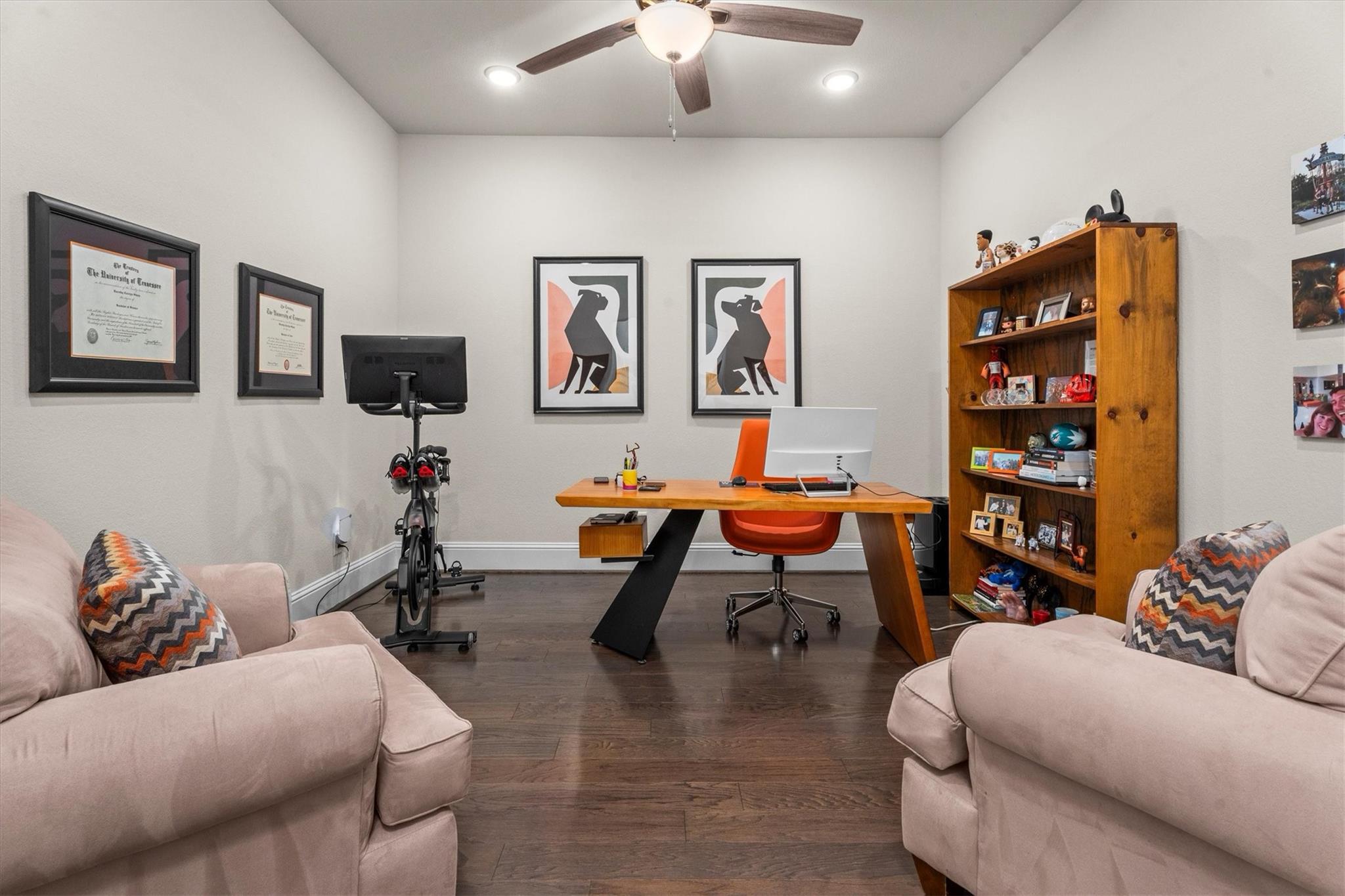 106 Amber Jade Court