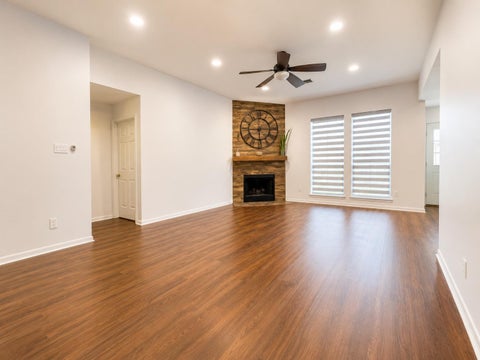 Homes For Rent - 6411 Spring Creek Crk<br/> Houston, TX 77084