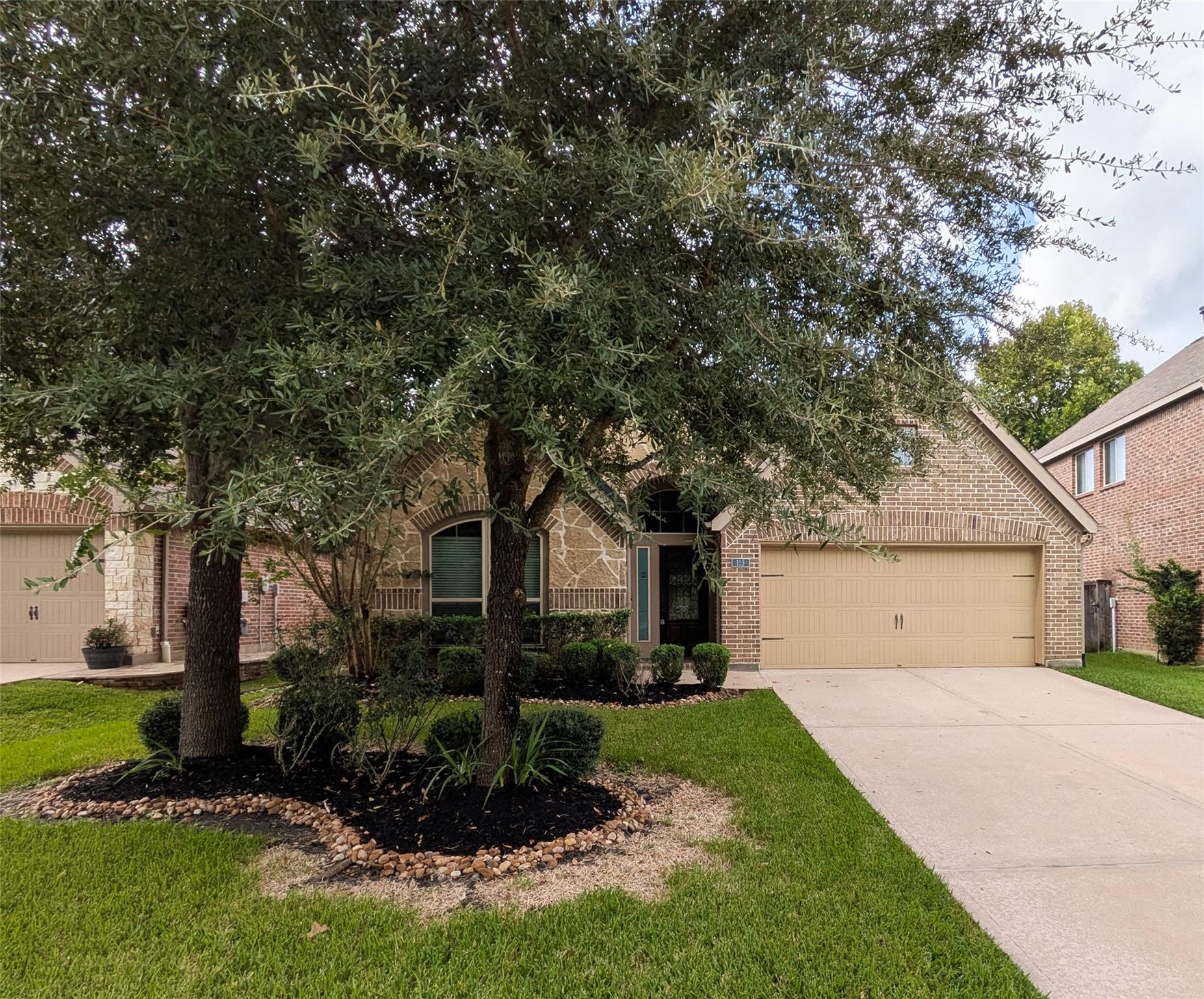 115 Forest Heights Way