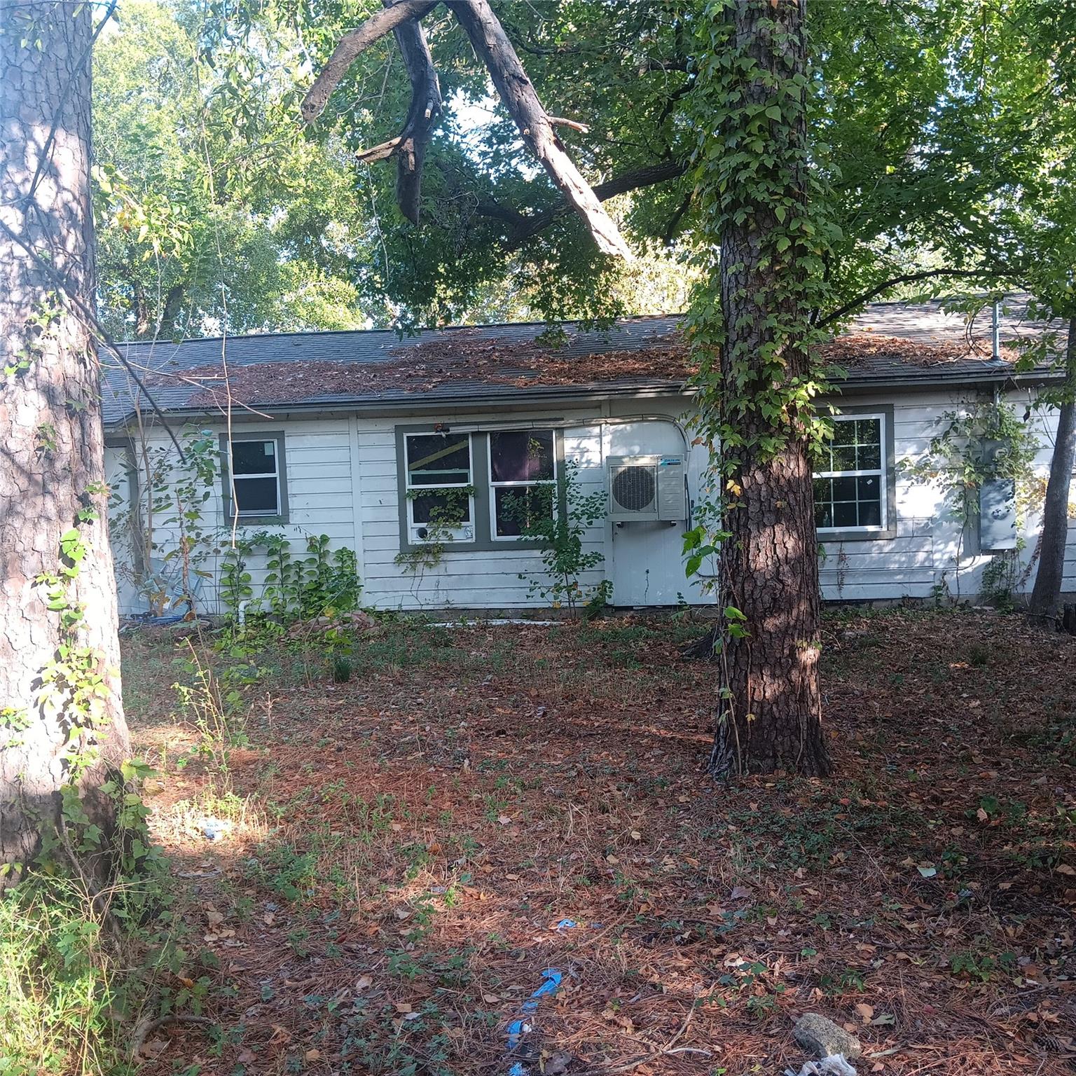 6414 Mohawk Street