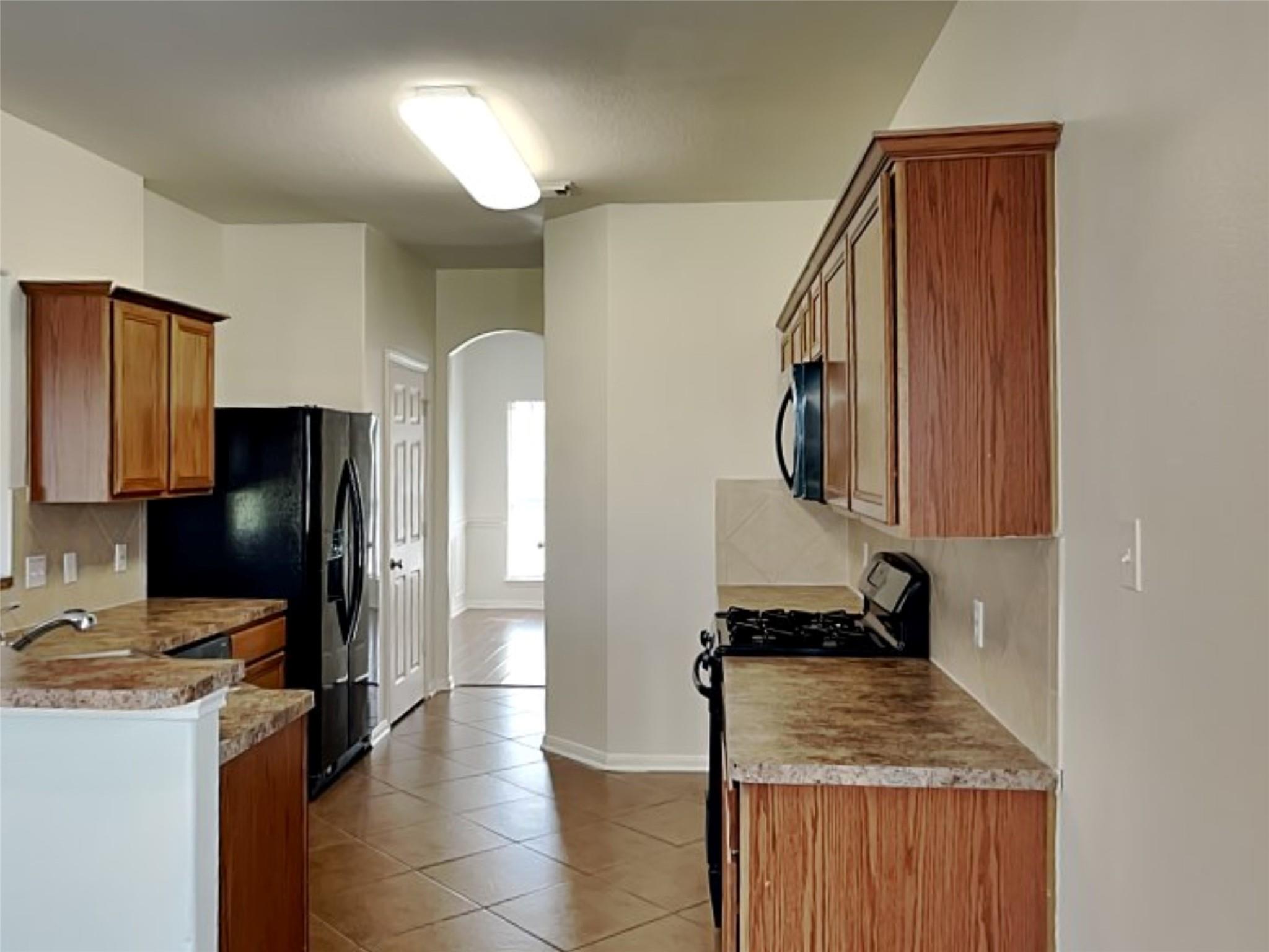 1052 Shadow Glenn Drive