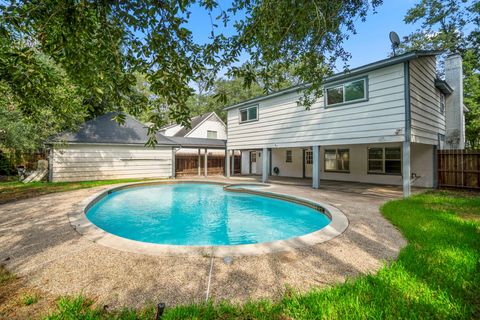 Photo of 5122 Foresthaven Drive, Houston, TX 77066 (MLS # 83745186)