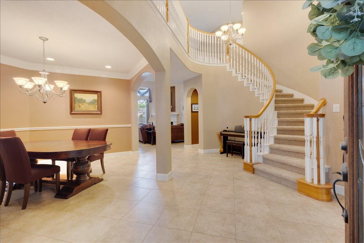 2902 Autumn Crest Drive