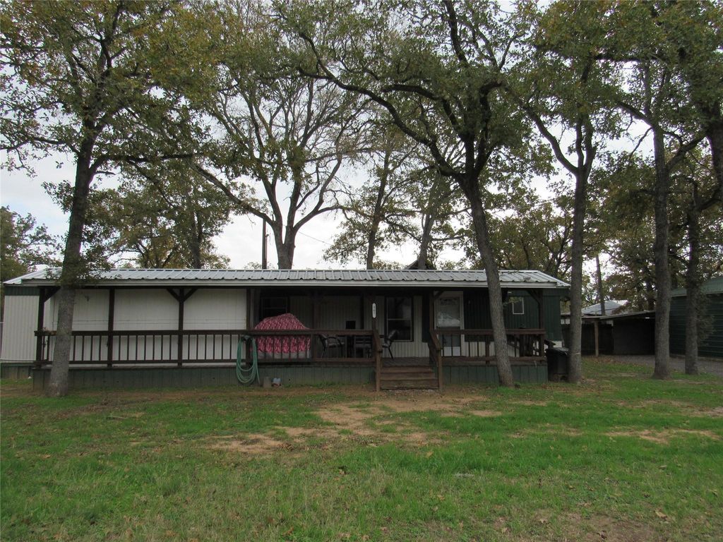 Photo of 307 Spanish Oak Street, Somerville, TX 77879 (MLS # 98148495)